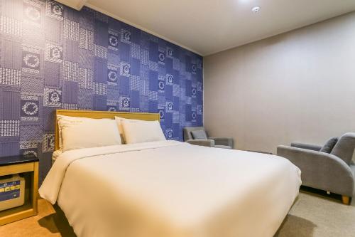 Aliba Hotel Room Type - Double Room
