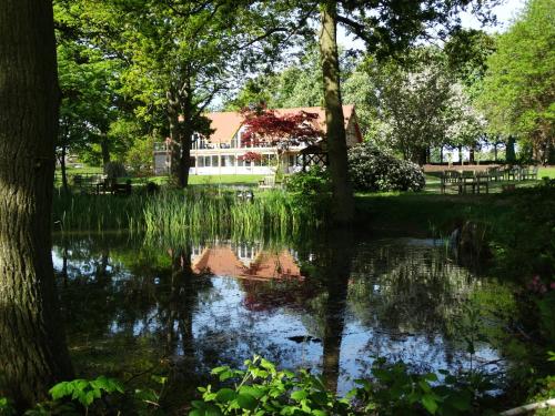 Nailcote Hall - image 13