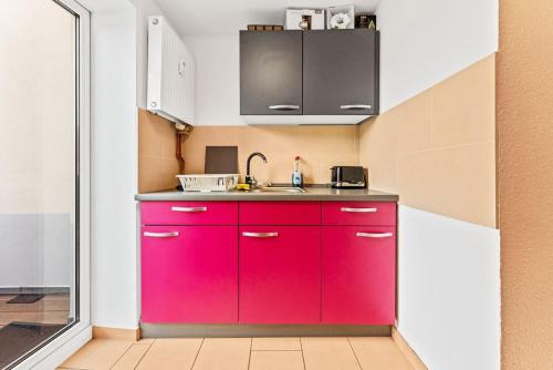 廚房, Cosy apartment with balcony and fireplace in 於特博格