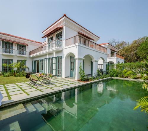 La Mosteiro by The Blue Kite - in Assagao, Splendid 3&4BHK Villas with Private Pool, Private Parking, Garden, Caretaker, Kitchen & Security, Vagator (foto 8)