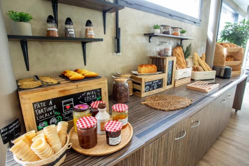 ibis Styles Bourges - image 16