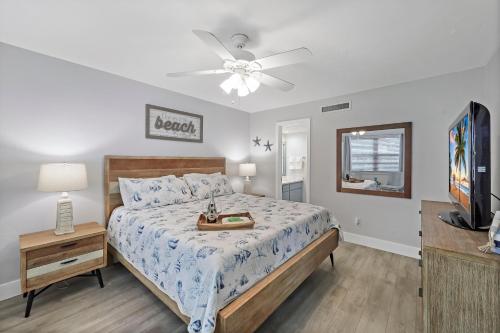 Seaview Unit 105 - image 3