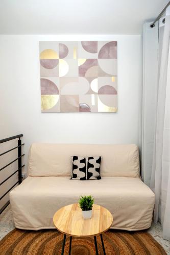 Nets Inn Apartments - Buttes Chaumont D Room Type - One-Bedroom Apartment