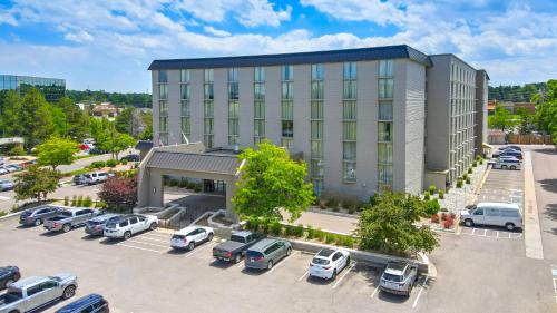 Embassy Suites by Hilton Denver Tech Center North