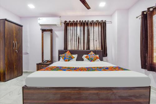 FabHotel Vishwa Palace