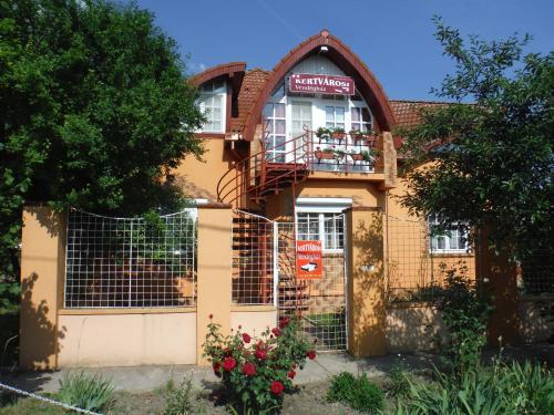  Kertvárosi Vendégház, Pension in Orosháza