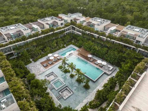 Mistiq B302 Paradise, Private Pool, Luxury Vila, Furnished Gateway