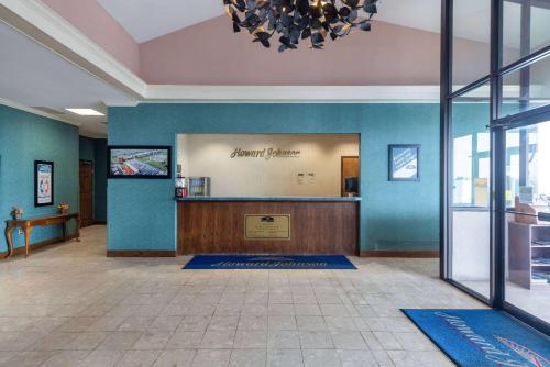 Howard Johnson by Wyndham Salem Hotel & Conference Center in Salem, USA