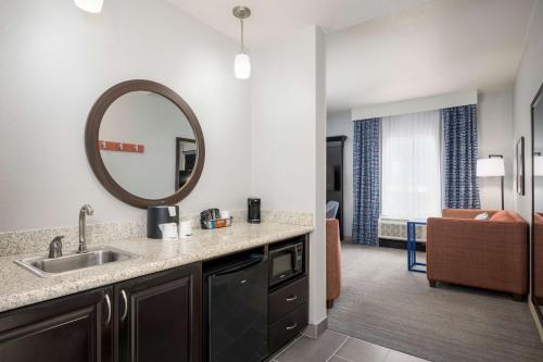 Hampton Inn & Suites Phoenix North/Happy Valley