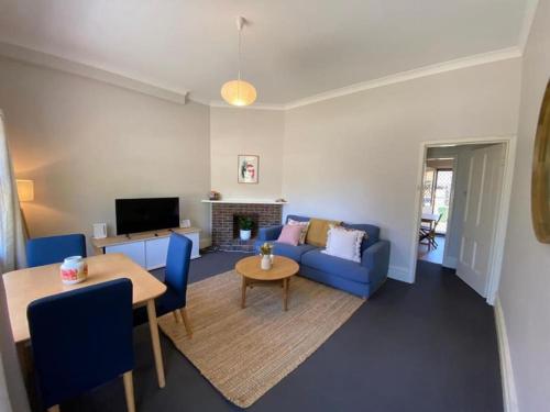 Frem7 Perfect flat near WA Shipwrecks Museum