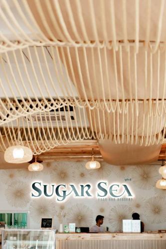 Restaurant, Tawaen Caza Sky Camping near Koh Lan