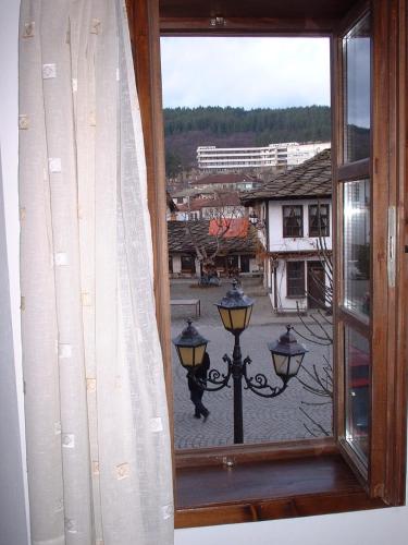 Art - M Gallery - image 5
