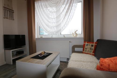 One Bedroom Apartment with Mezzanine and a Living Room image 10