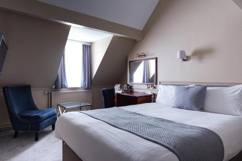 room detail thumbnail 1