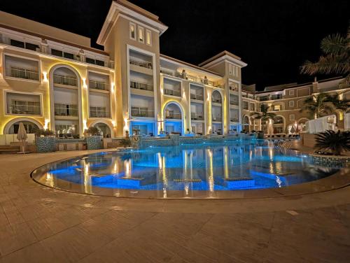 泳池, 凱索羅曼斯度假村薩爾哈希什 – 只限16歲以上成人 (KaiSol Romance Resort Sahl hasheesh (Adults Only 16+)) in 薩拉哈西斯