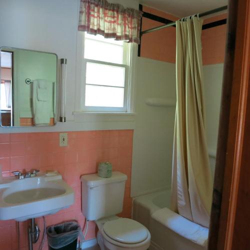 The Austin Inn – Lake George, NY