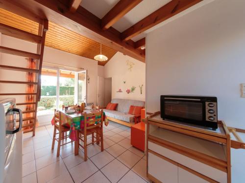 Holiday Home Marais by Interhome in Vaux Sur Mer