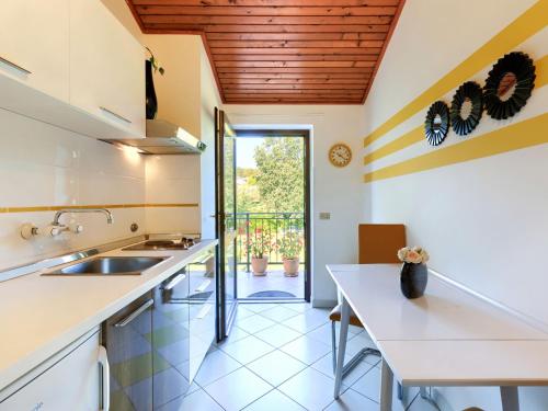 Apartment Mariza-2 by Interhome in Marceljani