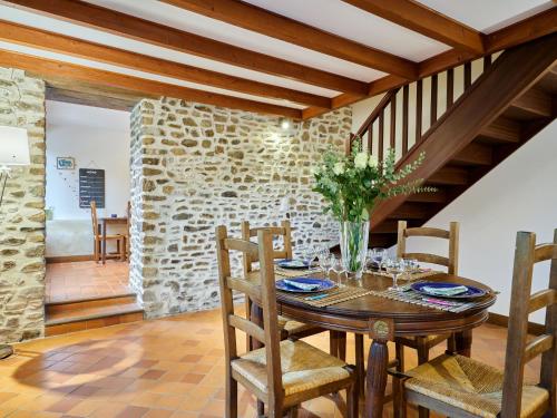 Holiday Home La Voisinière no-1 by Interhome (Holiday Home La Voisiniere no-1 by Interhome) in Cerisy-la-Salle