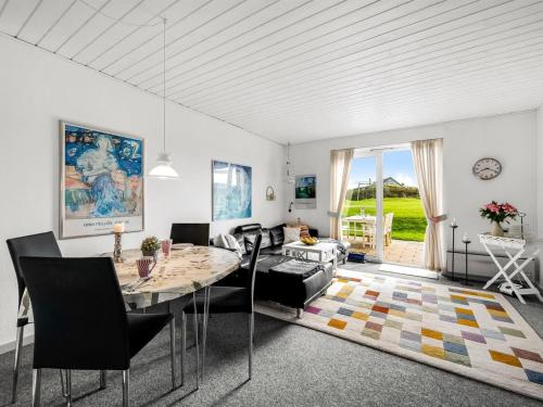 Apartment Smeralda - 200m from the sea in Western Jutland by Interhome