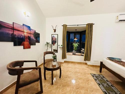 GR Stays - Arpora Duplex 3bhk Villa With Pool I Baga Beach 5 mins, Arpora (fotografie 11)
