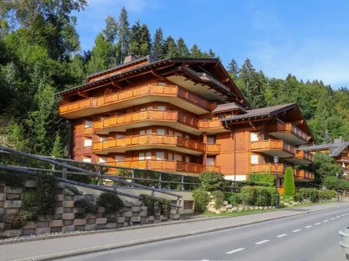 Apartment Les Cîmes 8 by Interhome in Gryon, Schweiz