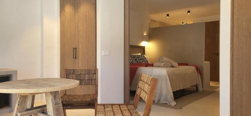 Executive Suite image 3