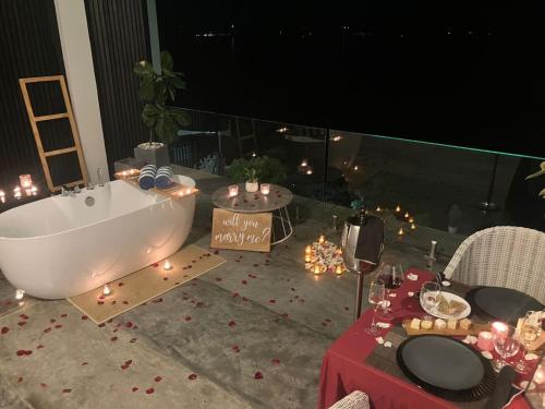 499698078 Epic Suites Bohol ADULTS ONLY