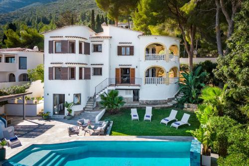 Villa image 3
