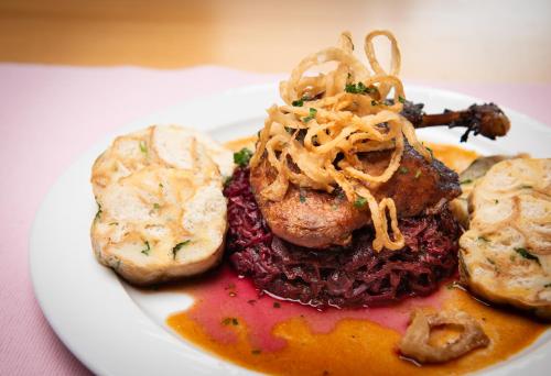 Hotel Troja - image 11