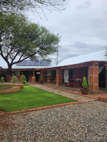 . Ndlovu Guesthouse Northam