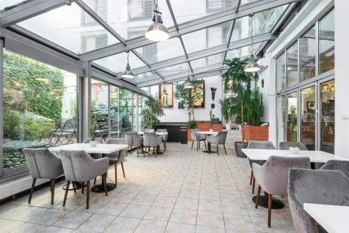 Hotel Troja - image 4