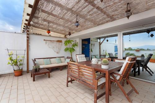 Superior One-Bedroom Apartment