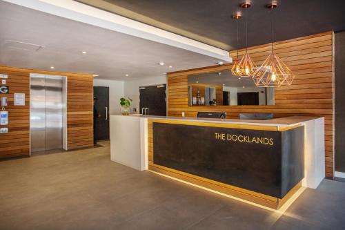 The Docklands Two Bedroom Penthouse Apartment - image 4