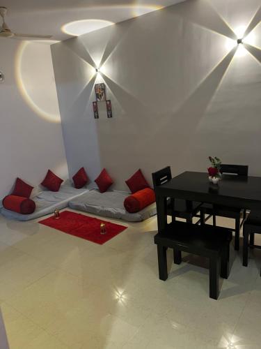 Tanis Homestay 2BHK with Skywalk