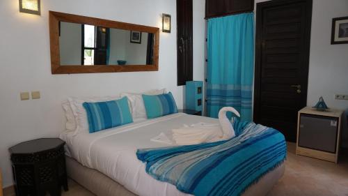 Deluxe Double Room with Shower