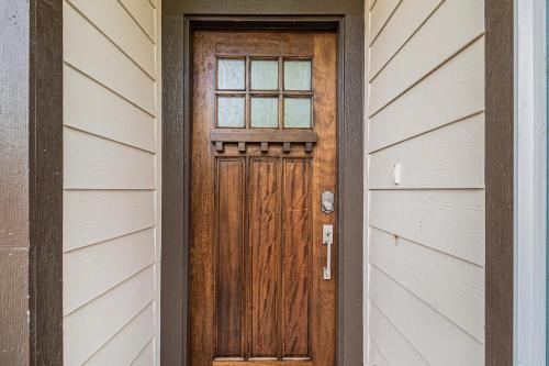 Heart of Houston, Unit B Heart of Houston, Unit B