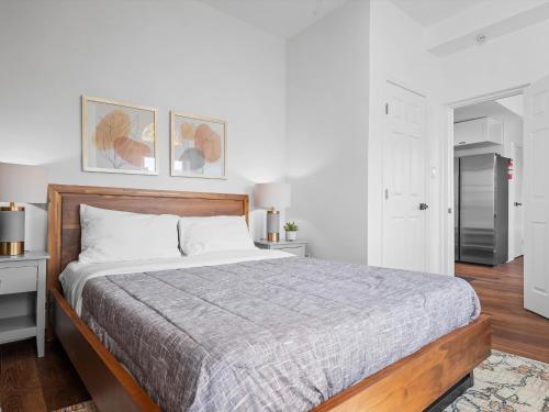Shadyside, Pittsburgh, Modern and Bright 1 Bedroom Unit4 with Free Parking in Pittsburgh, USA