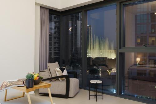 Maison Privee - Luxury 2Bedroom with Burj Khalifa & Fountain Views, Dubai