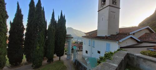 Casa Rossella - Charming Lake Retreat in Rancio