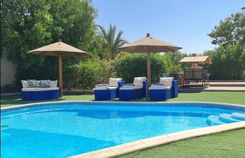 Luxury Royal Blue Family Villa 8pers private pool Hurghada