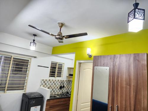 SQUARSTAY 1BHK HOME