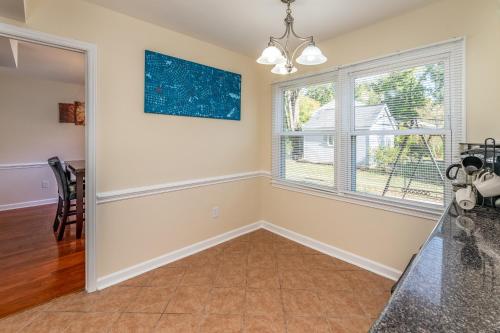 Centrally Located Spacious Abode Centrally Located Spacious Abode