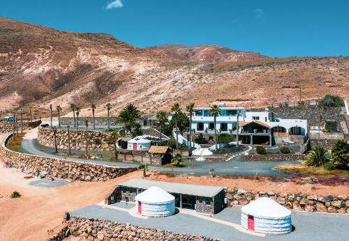 Villa Palacio and Yurt