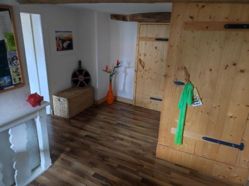 Historischer Hof, einladend fur Mensch und Tier. in Eiterfeld