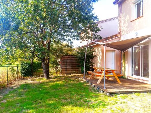 Le Clos Andrée - Charmante maison - Zone Nord Montauban - 8 couchages - 3 chambres - Jardin - Parking 3 véhicules - Garage