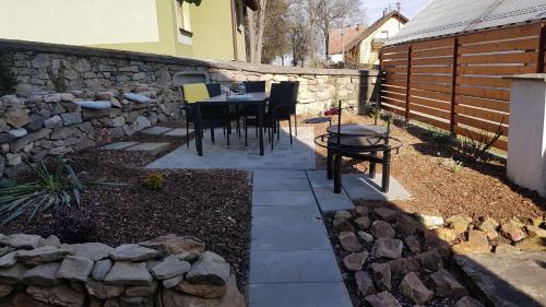 บริการและสิ่งอำนวยความสะดวก, Apartmán Dubovka (Apartman Dubovka) in ยาโนวิซ นัด อูลาวู