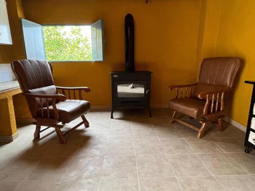 Casa Béjar, Tranquila casa con chimenea, patios, junto a la piscina