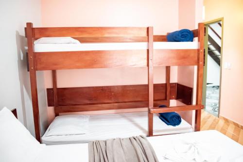 Quadruple Room image 10