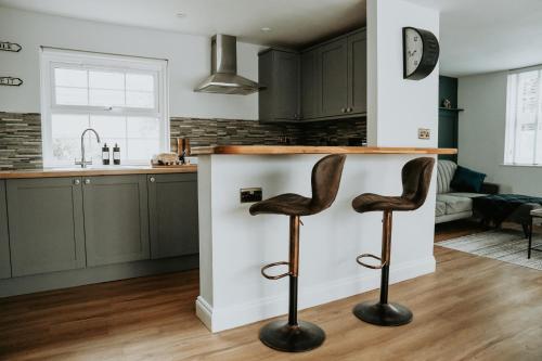 Kitchen, Retreat on the Green in Holt (Wiltshire)